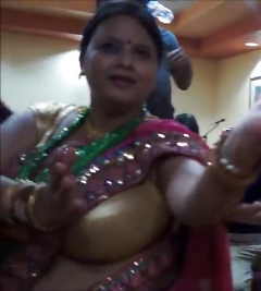 Huge boobs indian aunty, dancing in party... just 4 titfuck