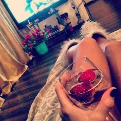 sweet astrid long barn 2016