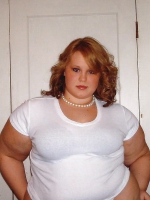 ANABELLE 25 ANS PARIS 149 KGS