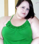 ANABELLE 25 ANS PARIS 149 KGS