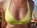 Tette al mare