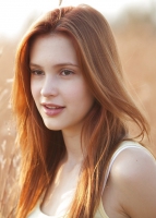 Alexia Fast