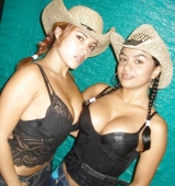 Hot friends 00