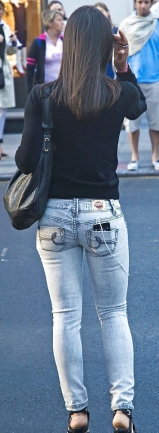 Great Asses in Tight Jeans