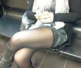 Secondo voi si accorge che la fotografo di nascosto ?