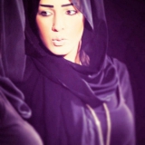 HIJAB WOMAN INSTAG.