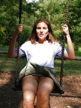 Miley Cyrus new Cameltoe Pics!