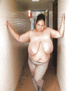 Paki hot girl in hotel room