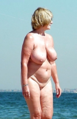 Mature nudists