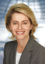 Ursula von der Leyen - CDU-MILF
