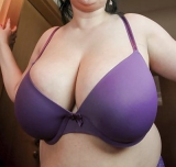 Chunky tits in bras 2