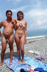 Naked couple 39.