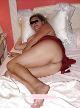 Someone has more of this beautiful lady