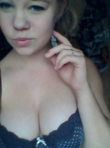 Teen with massive teen tits - nude selfies