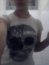 Teen with massive teen tits - nude selfies