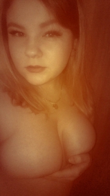 Designs sending erotic photos Monday