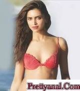 Half Naked Sexy Girl - Celebrity