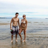 hot friends in bikini