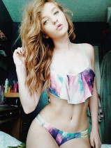 Juicy amateur teen nudes - tight and skinny blonde selfies