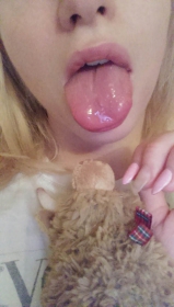 Fuck pig selfie slut - nude teen with daddy issues