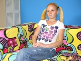 PETITE TEEN