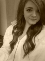 Tight teen gets naked for the camera - Im guessing her daddy