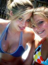 more young teenage girls