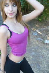 more young teenage girls