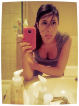 USA woman boobs pussy selfie