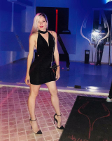 my cute wife very flex