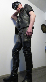 Juha Vantanen,finnish leather gay