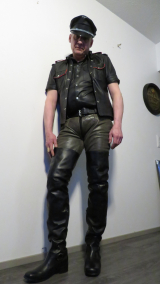 Juha Vantanen,finnish leather gay