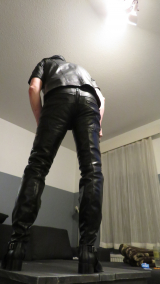 Juha Vantanen,finnish leather gay