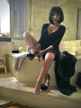 exhib blonde
