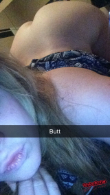 Naughty teen published her nudes and porn pics