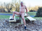 nat092 nu sur une aire de repos