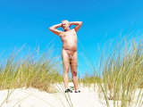 nat092 nu dans les dunes
