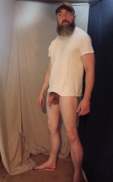 More of Eddie's gay feet - September 2024