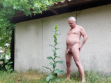 je suis nu dans la nature