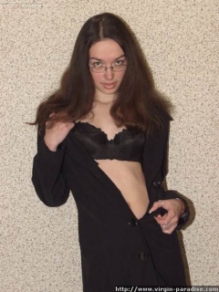 Amazing Goth virgin - N
