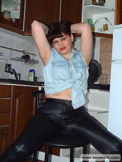 Oldie in leather trousers - N