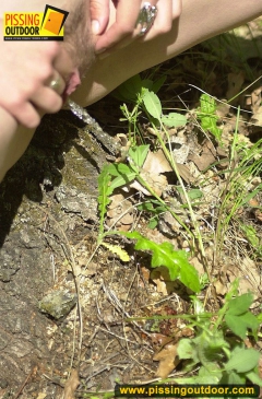 Teen girl enjoys pissing outdoor in the forest - N
