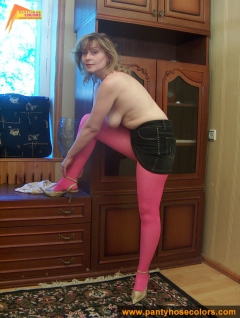 Magenta pantyhose on blonde MILF - N