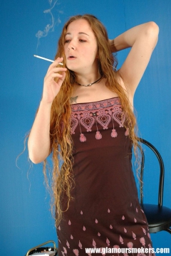Young slut smoking and posing nude - N