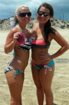 Pretty Girls - N