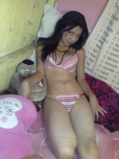 pretty Girls 2 - N