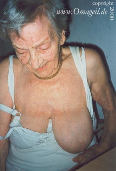 Big old granny tits 01 - N