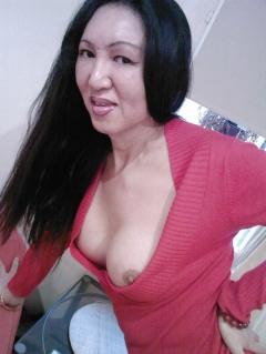 One boob out - N