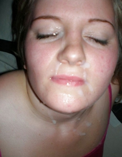 Sucking Ladies Facials - N