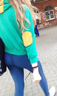 Candids - N